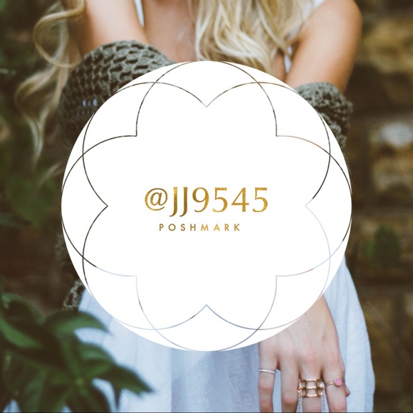 Meet your Posher, Jolene - Picture 6 of 6